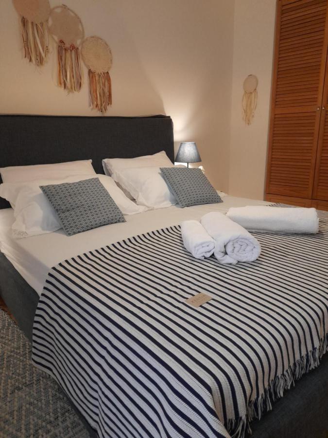 פיראוס Casa Nova - Appartment Near The Sea מראה חיצוני תמונה